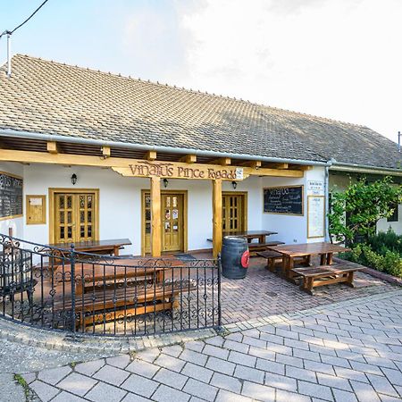 Vinatus Pince Otel Villány Dış mekan fotoğraf